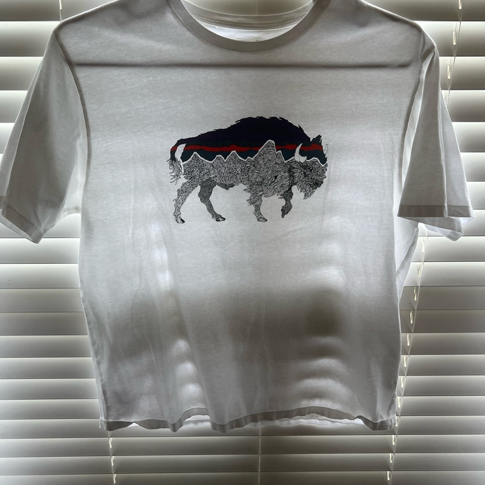 Patagonia White buffalo t-shirt
